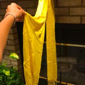 Yellow scarf
